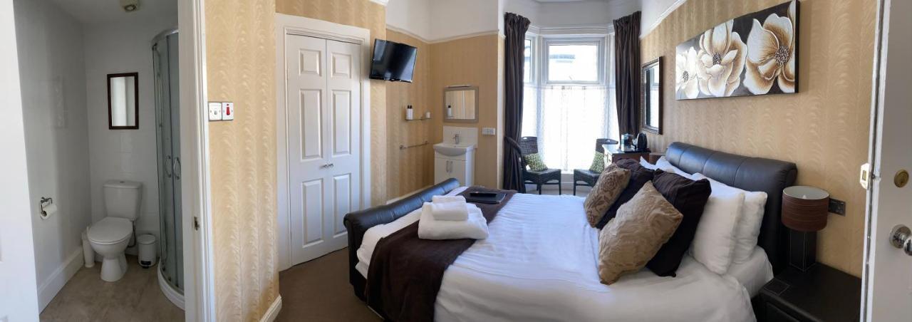 Adelphi Guest House Southport Esterno foto