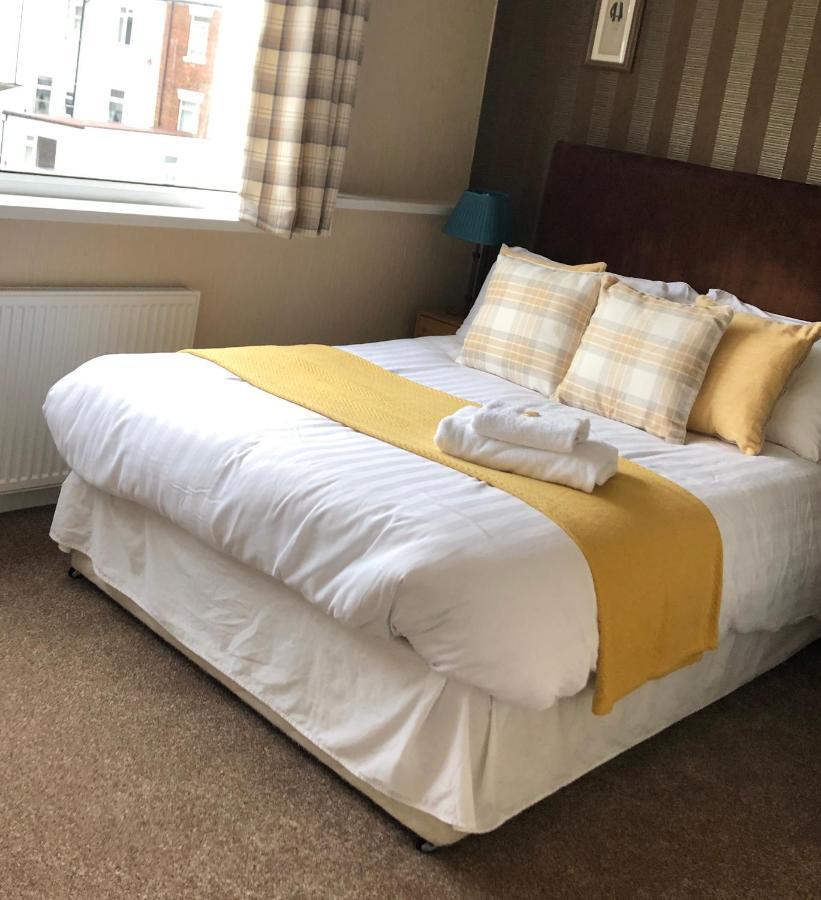 Adelphi Guest House Southport Esterno foto