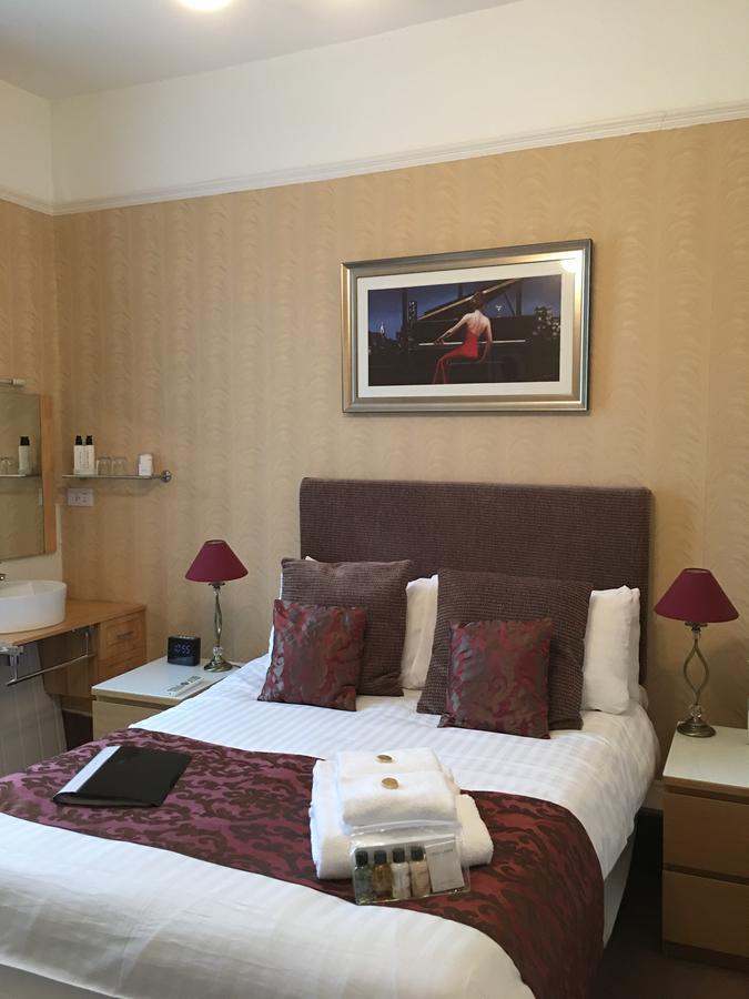 Adelphi Guest House Southport Esterno foto