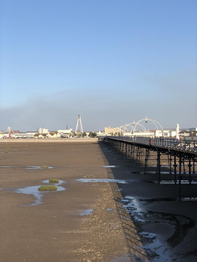 Adelphi Guest House Southport Esterno foto