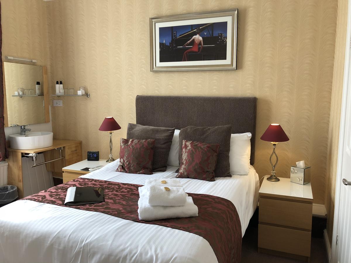 Adelphi Guest House Southport Esterno foto